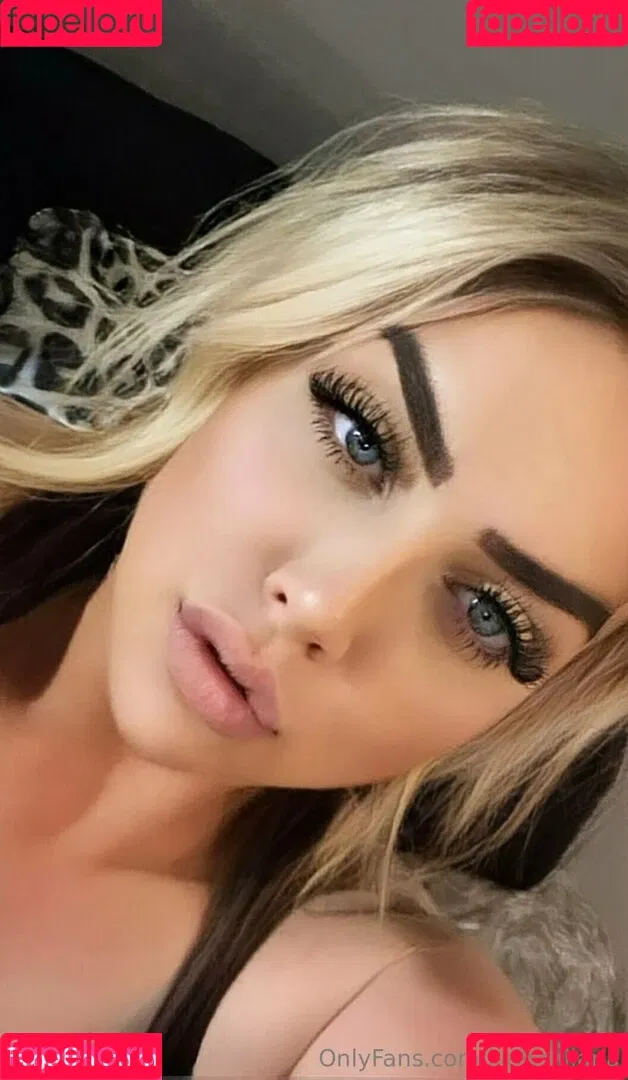 kellymilana Onlyfans Photo Gallery 