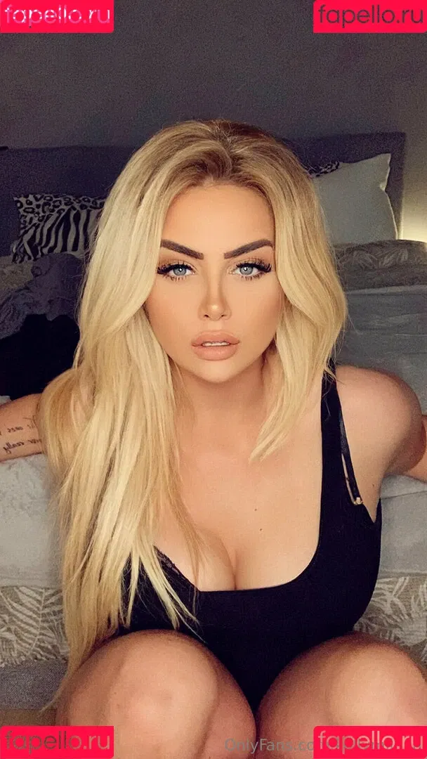 kellymilana Onlyfans Photo Gallery 