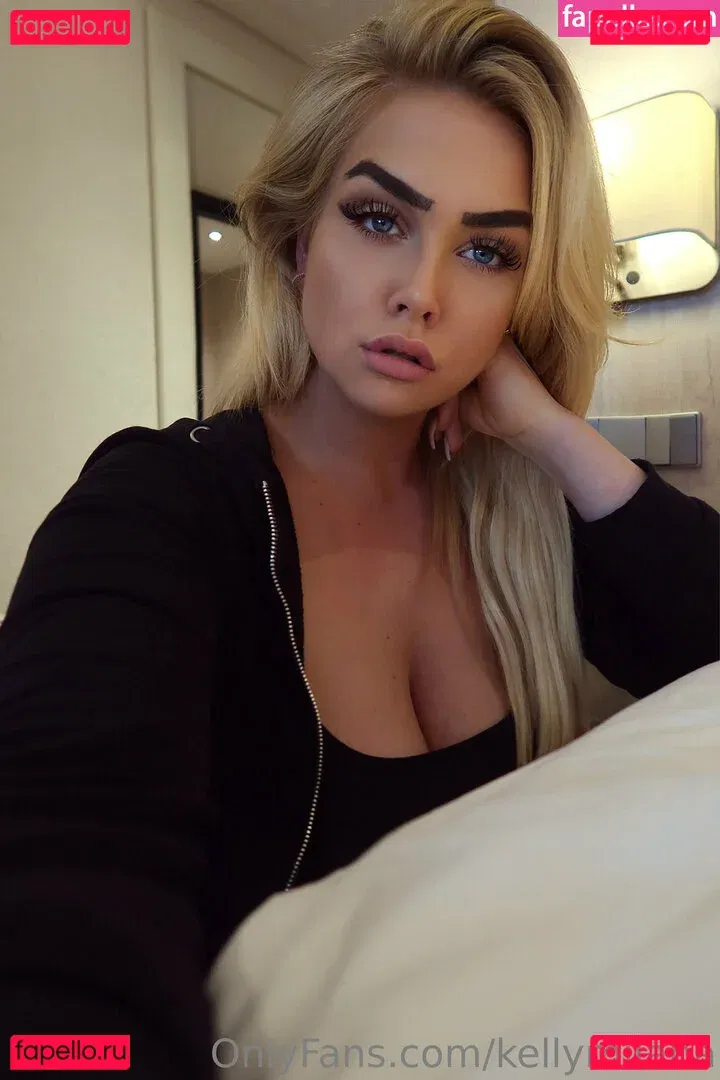 kellymilana Onlyfans Photo Gallery 