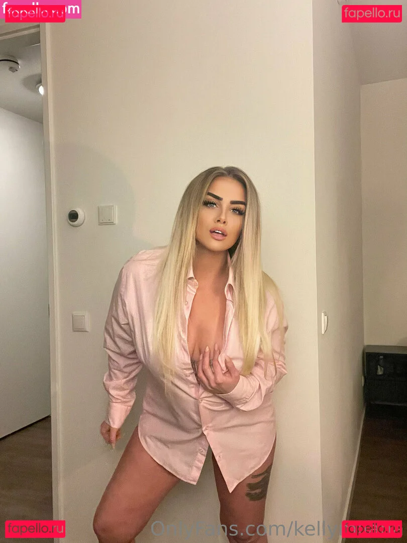 kellymilana Onlyfans Photo Gallery 