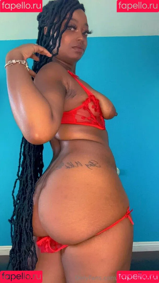 queenkeiland Onlyfans Photo Gallery 
