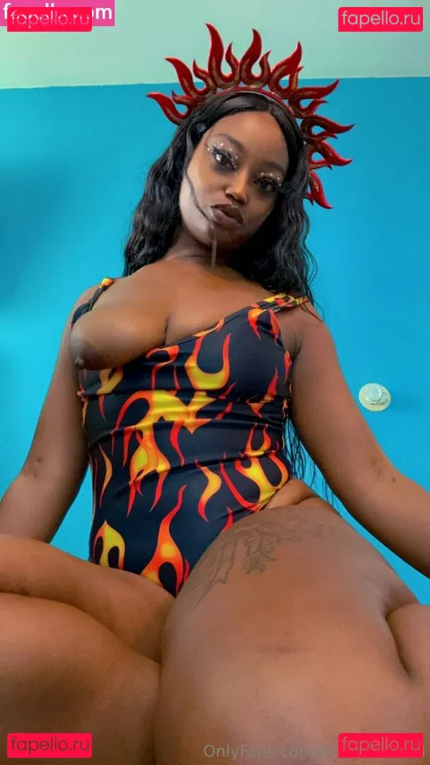 queenkeiland Onlyfans Photo Gallery 