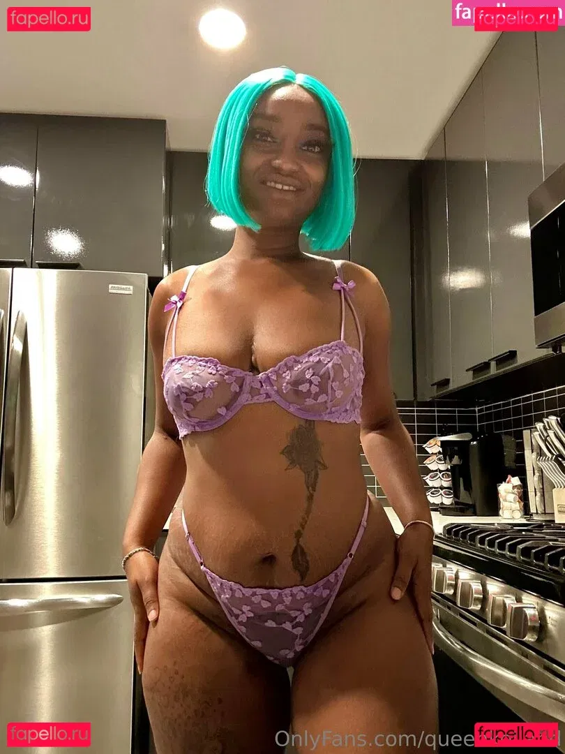 queenkeiland Onlyfans Photo Gallery 