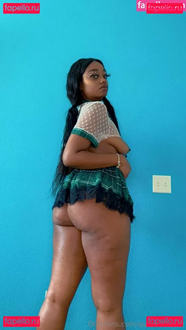 queenkeiland Onlyfans Photo Gallery 