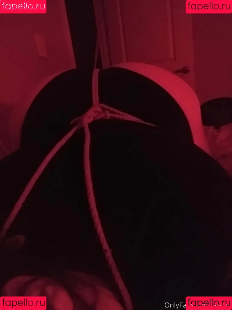 evelynmusefree Onlyfans Photo Gallery 