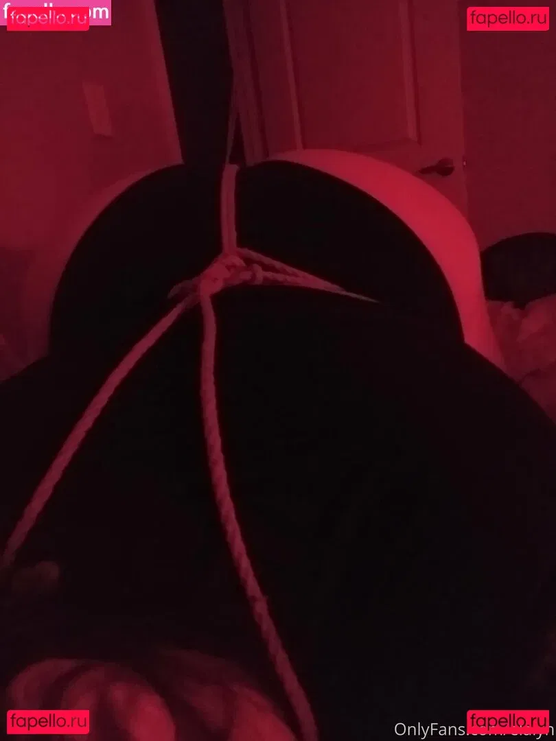 evelynmusefree Onlyfans Photo Gallery 