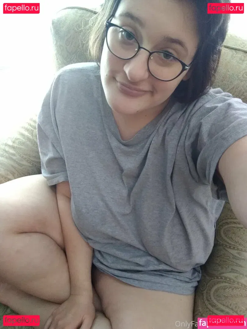 evelynmusefree Onlyfans Photo Gallery 