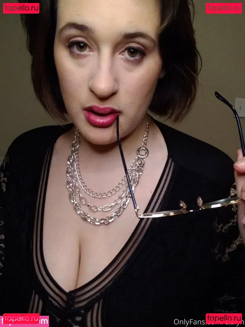 evelynmusefree Onlyfans Photo Gallery 