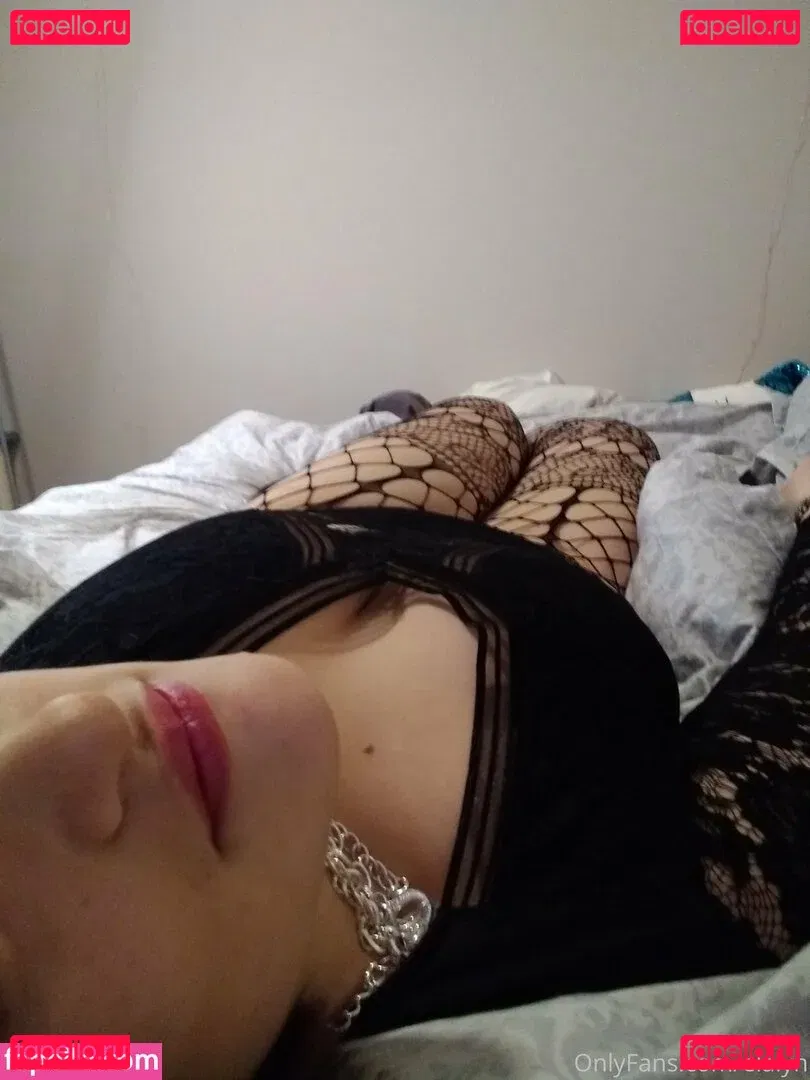 evelynmusefree Onlyfans Photo Gallery 