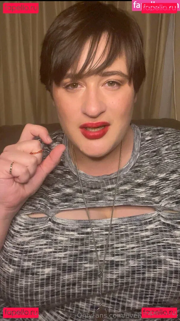 evelynmusefree Onlyfans Photo Gallery 