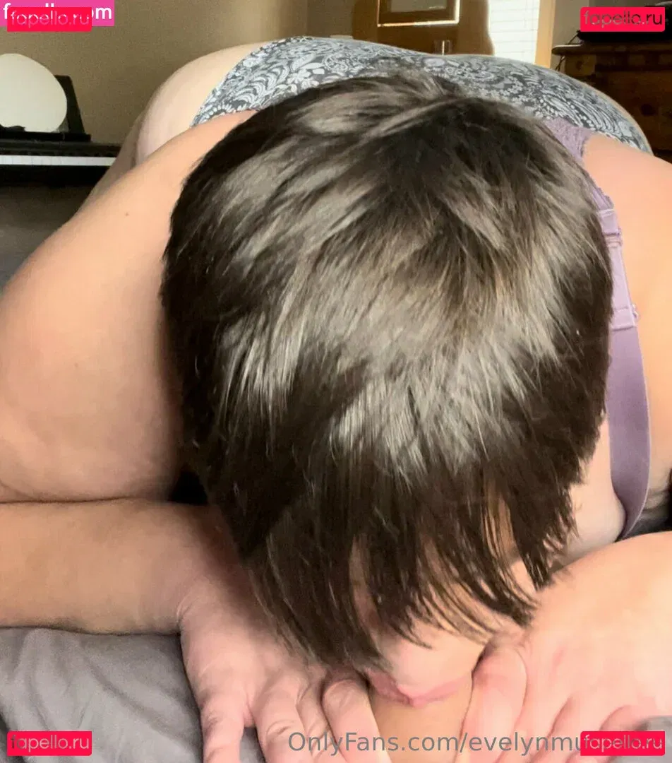 evelynmusefree Onlyfans Photo Gallery 