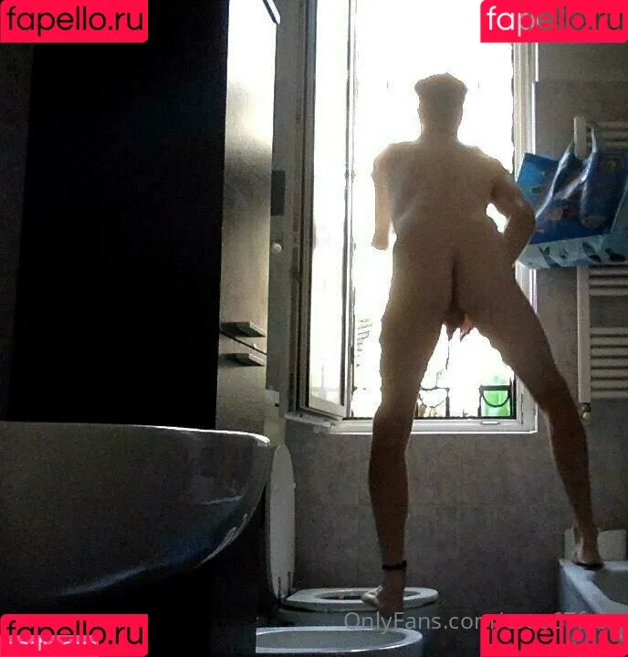 eros67free Onlyfans Photo Gallery 