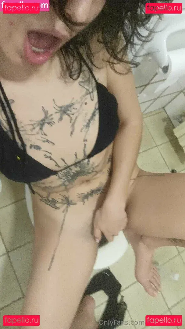 eros67free Onlyfans Photo Gallery 