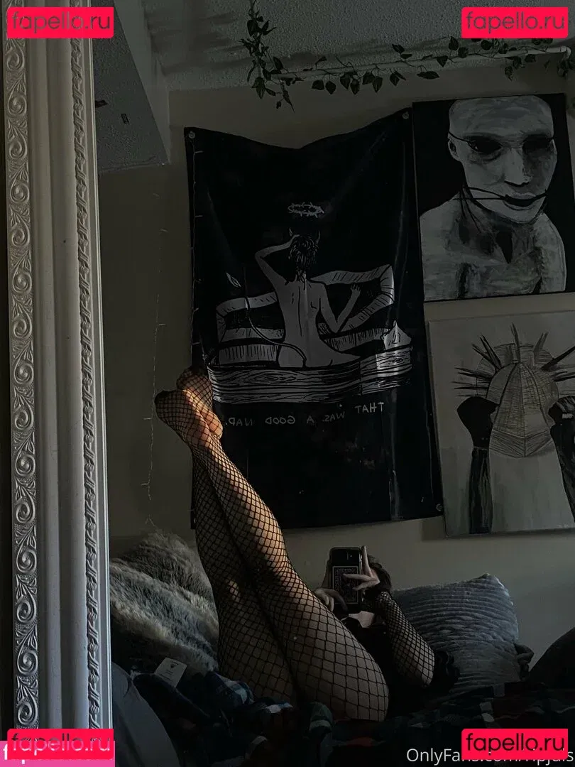 Ripjuls Onlyfans Photo Gallery 