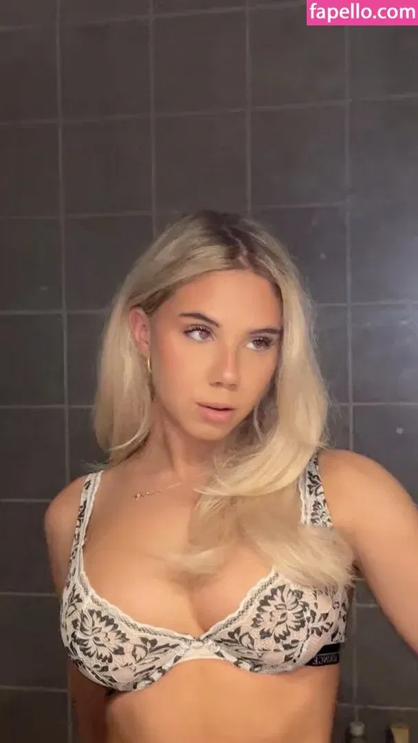 Hannah Bystrom Onlyfans Photo Gallery 