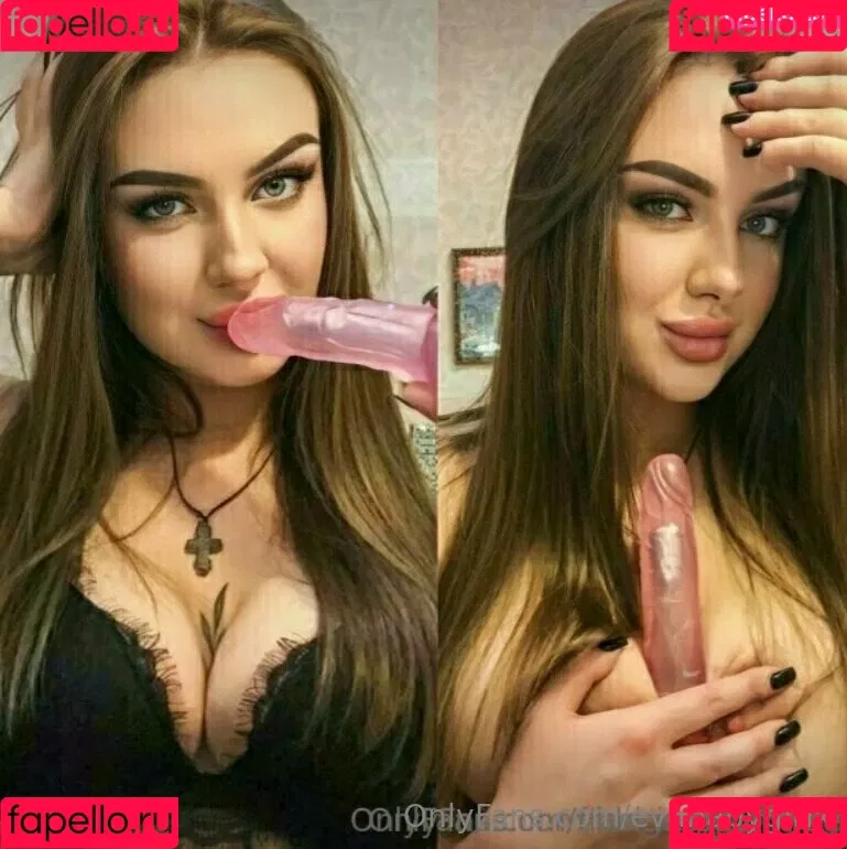 evababygirlx Onlyfans Photo Gallery 