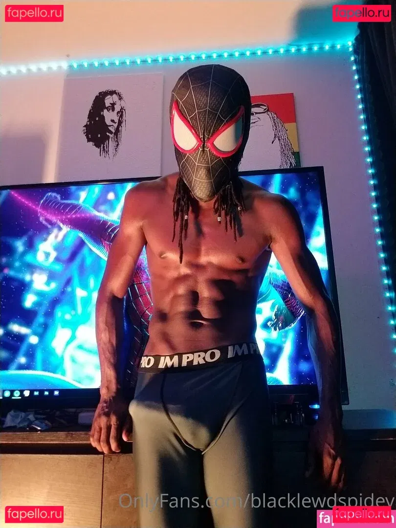 blacklewdspidey Onlyfans Photo Gallery 