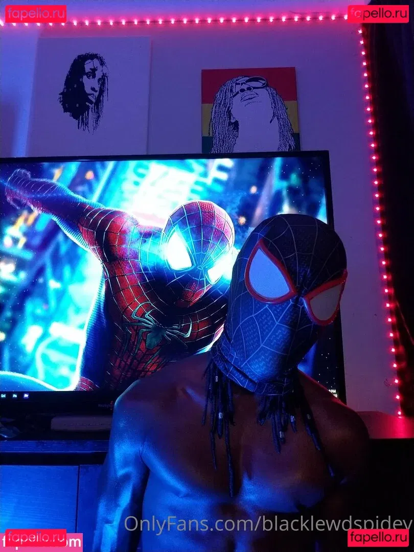 blacklewdspidey Onlyfans Photo Gallery 