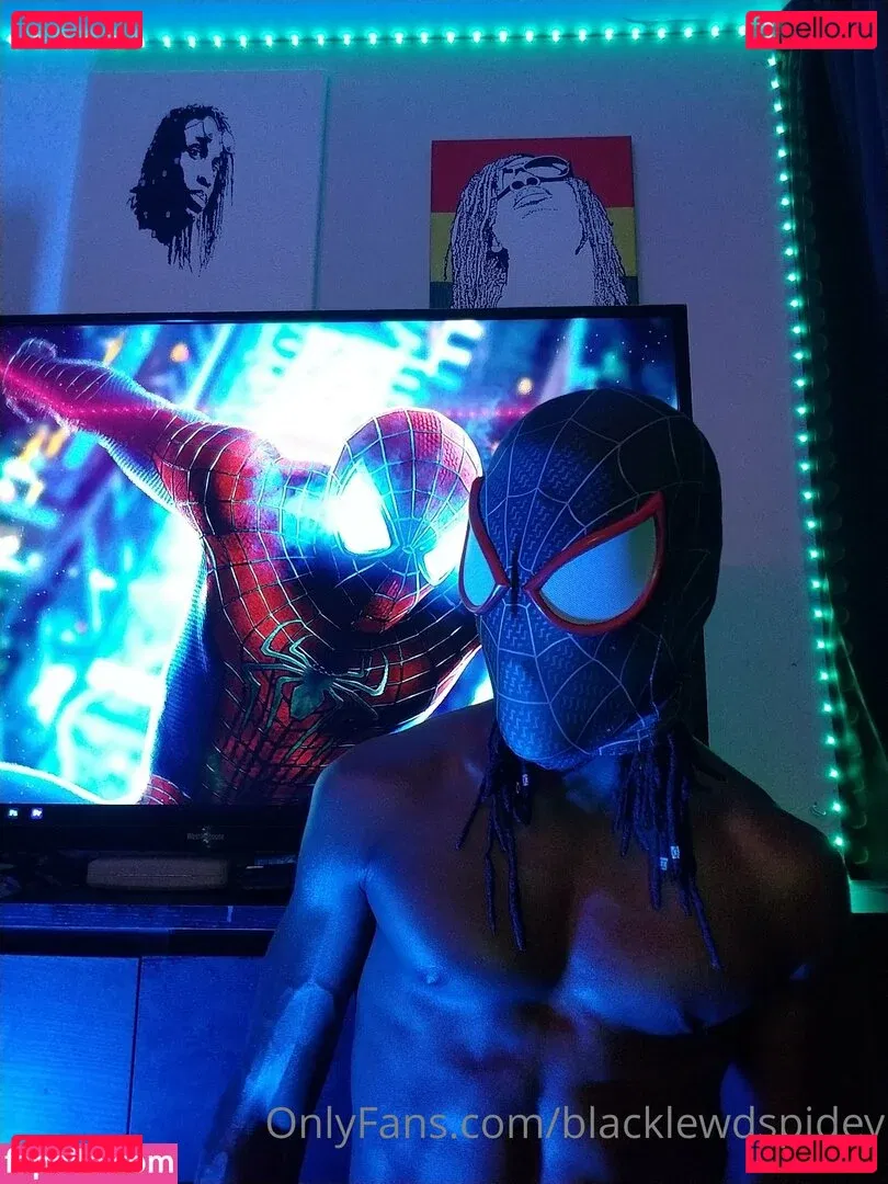 blacklewdspidey Onlyfans Photo Gallery 