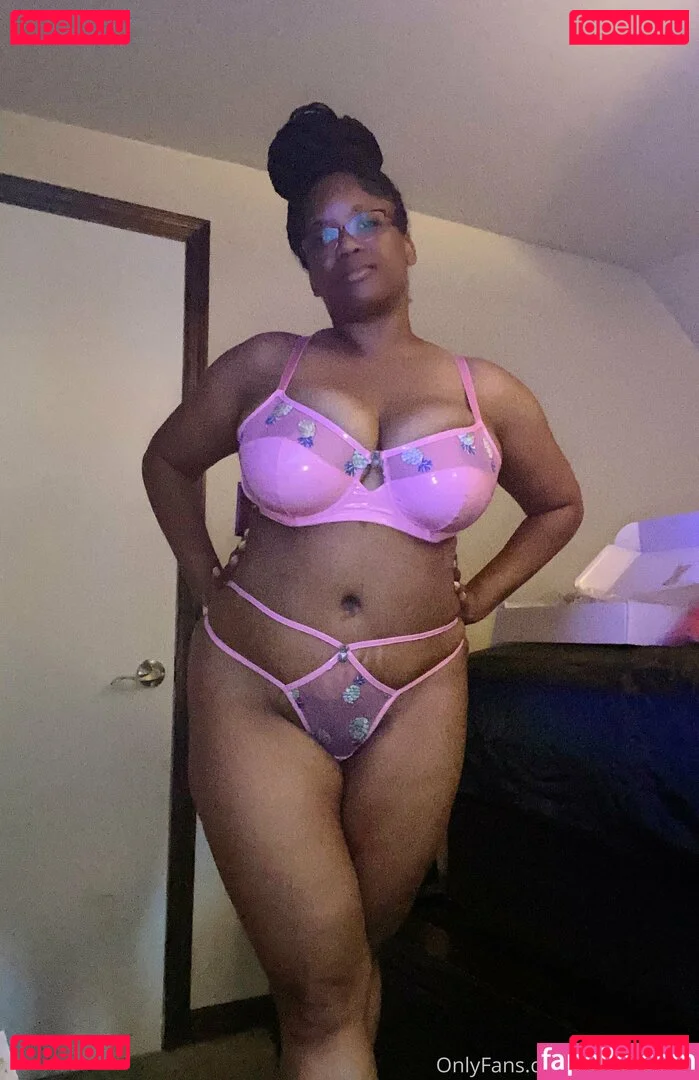 vickibamxxx Onlyfans Photo Gallery 