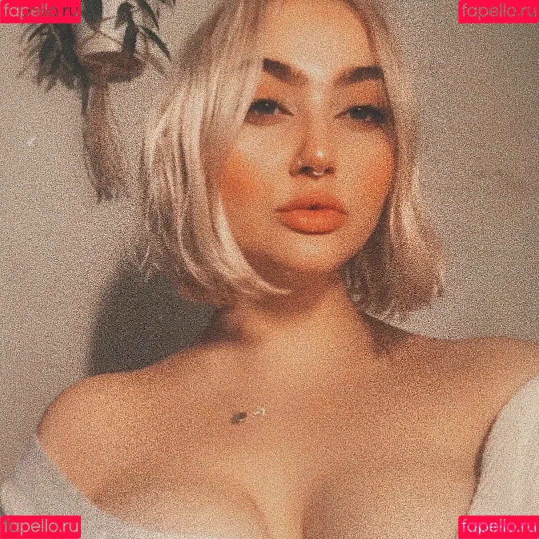 Bambi.Amby Onlyfans Photo Gallery 