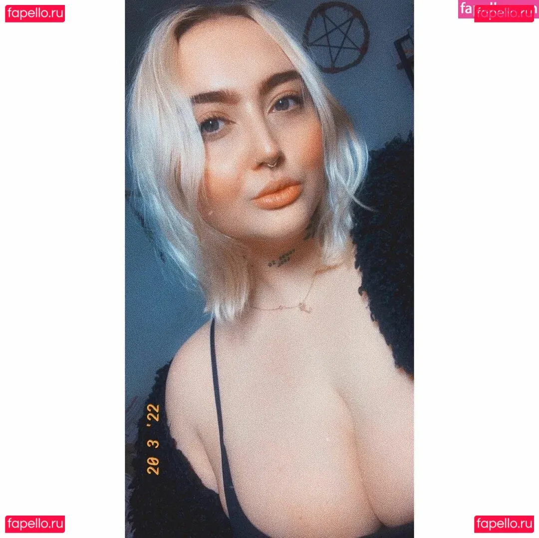 Bambi.Amby Onlyfans Photo Gallery 