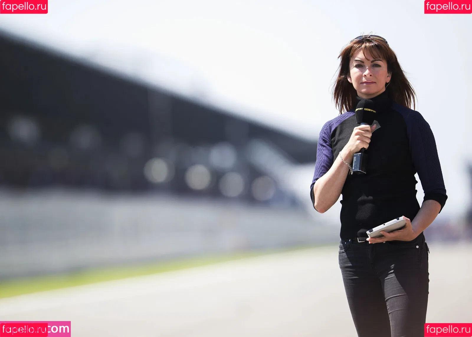 Suzi Perry Onlyfans Photo Gallery 