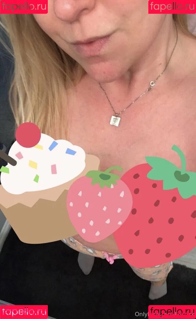 lilsmirk Onlyfans Photo Gallery 