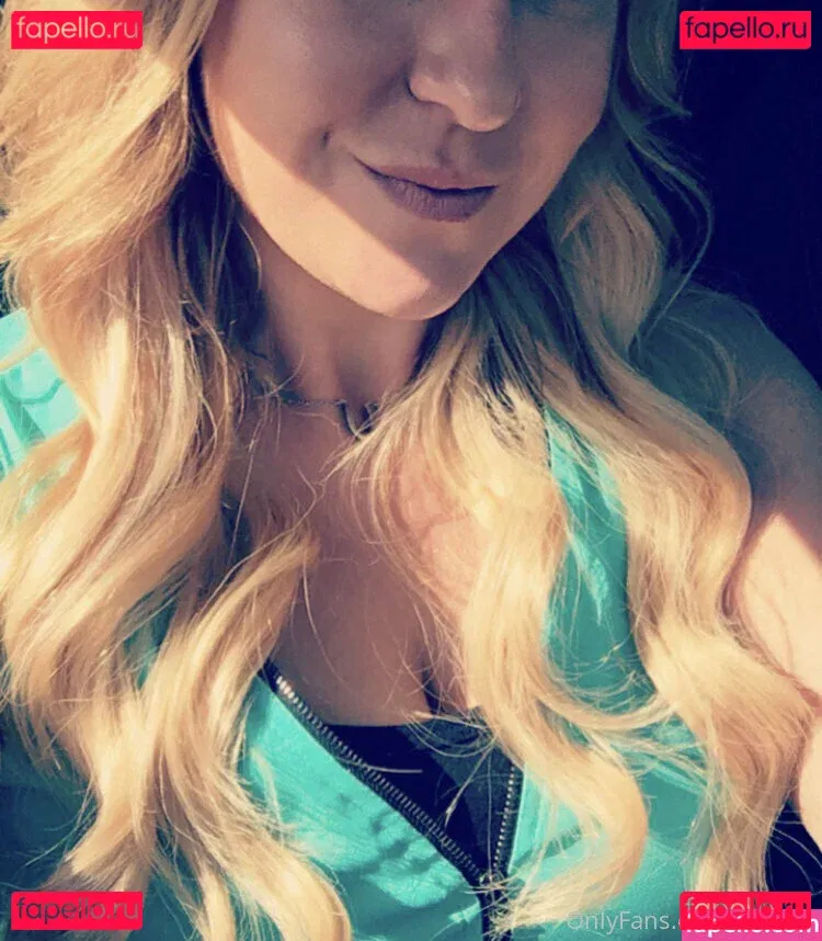 lilsmirk Onlyfans Photo Gallery 