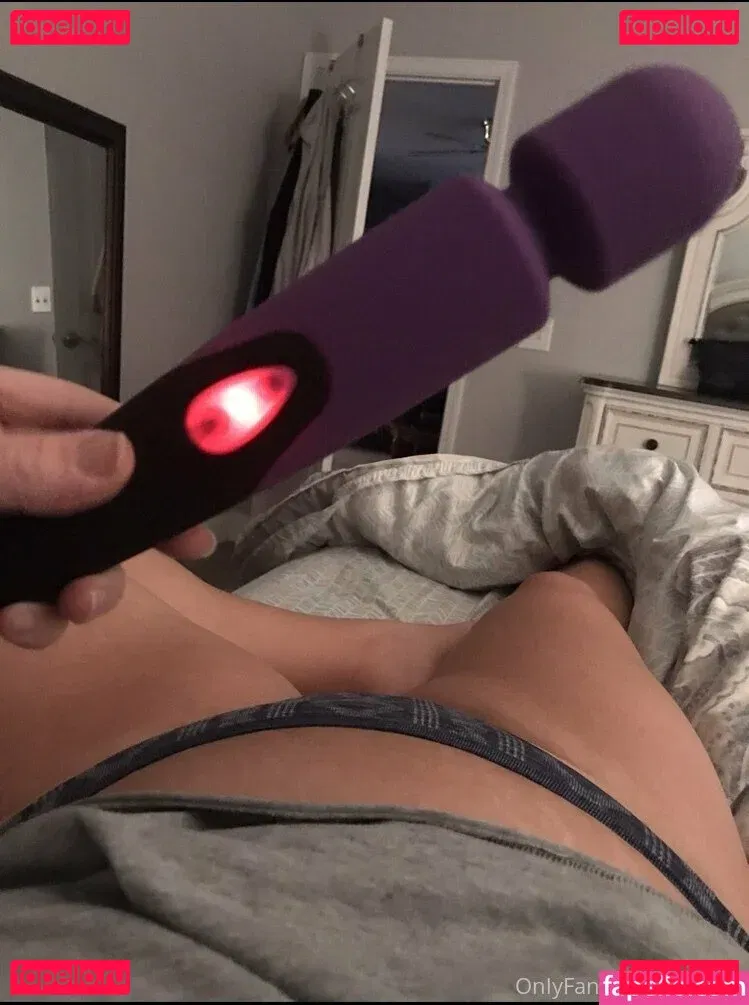 lilsmirk Onlyfans Photo Gallery 