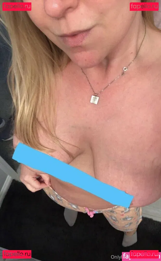 lilsmirk Onlyfans Photo Gallery 