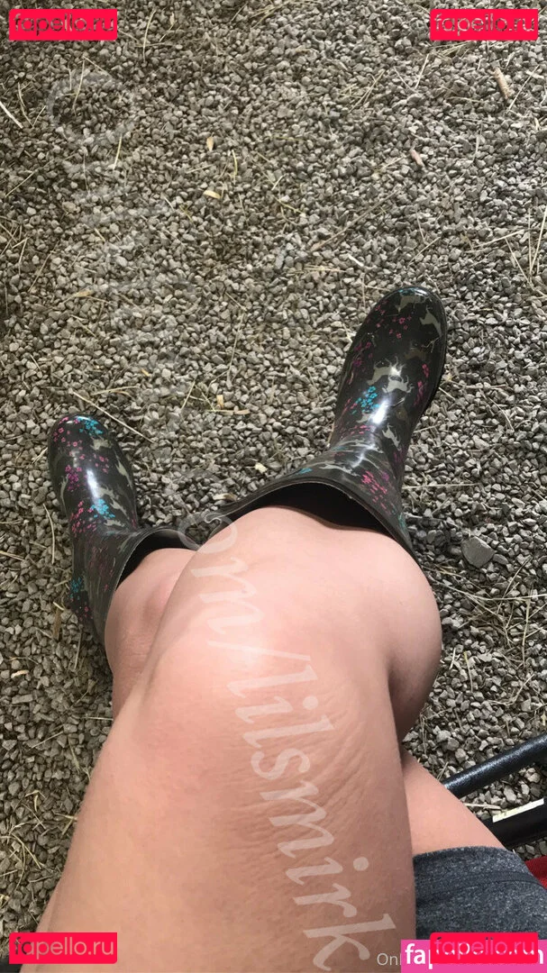 lilsmirk Onlyfans Photo Gallery 