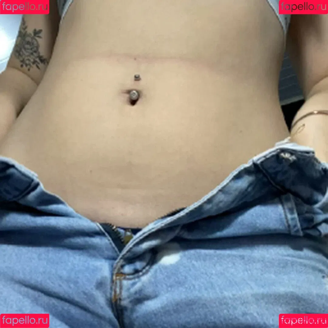 Lill-Pangelicais Onlyfans Photo Gallery 