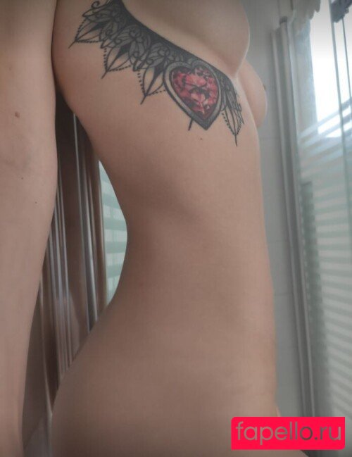AliceTheFreak Nude Onlyfans Photo 33