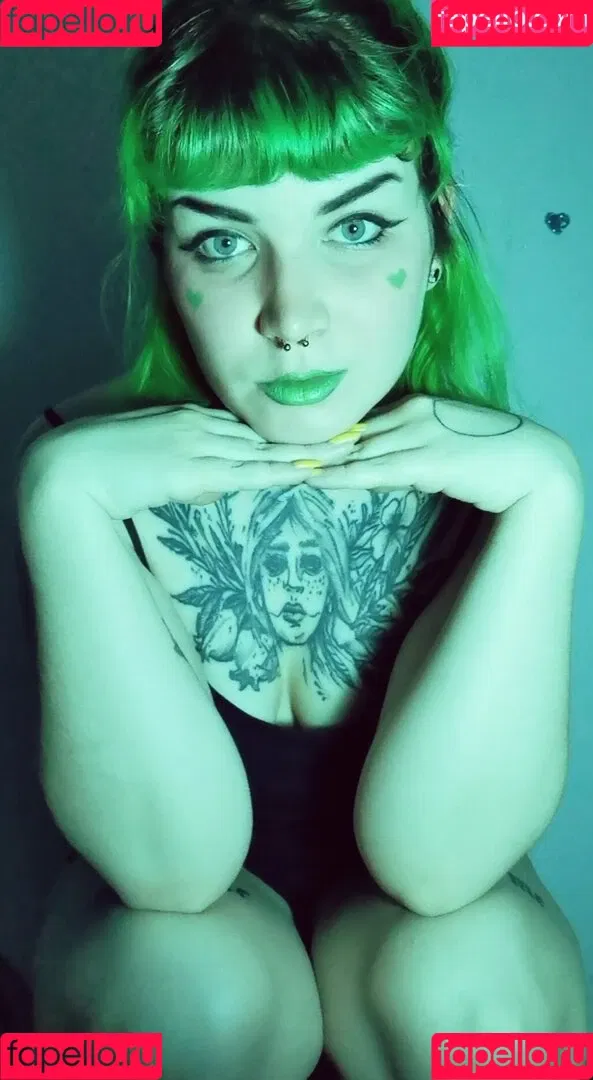 littlecalamity Onlyfans Photo Gallery 