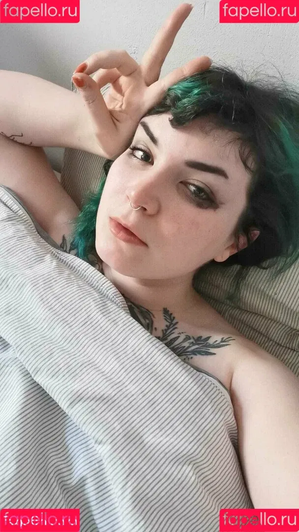 littlecalamity Onlyfans Photo Gallery 