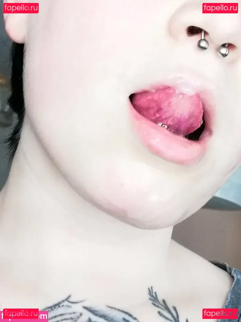 littlecalamity Onlyfans Photo Gallery 