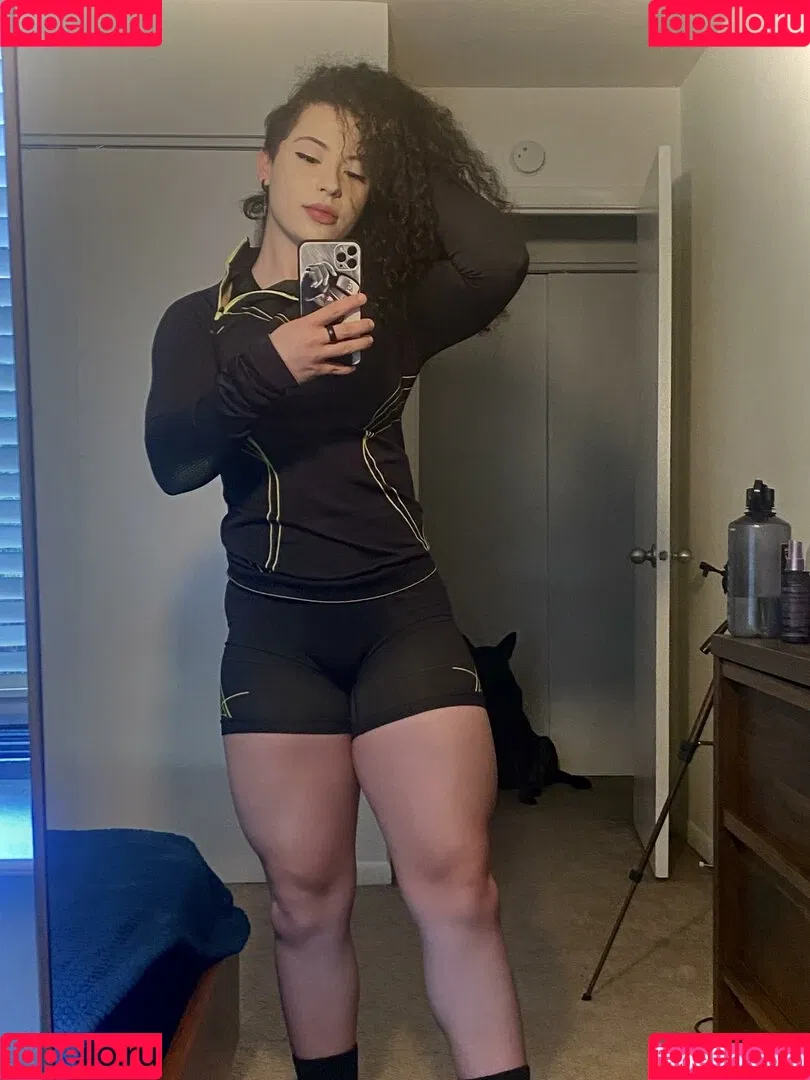 Curly Exotic Onlyfans Photo Gallery 