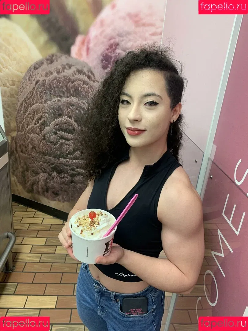 Curly Exotic Onlyfans Photo Gallery 