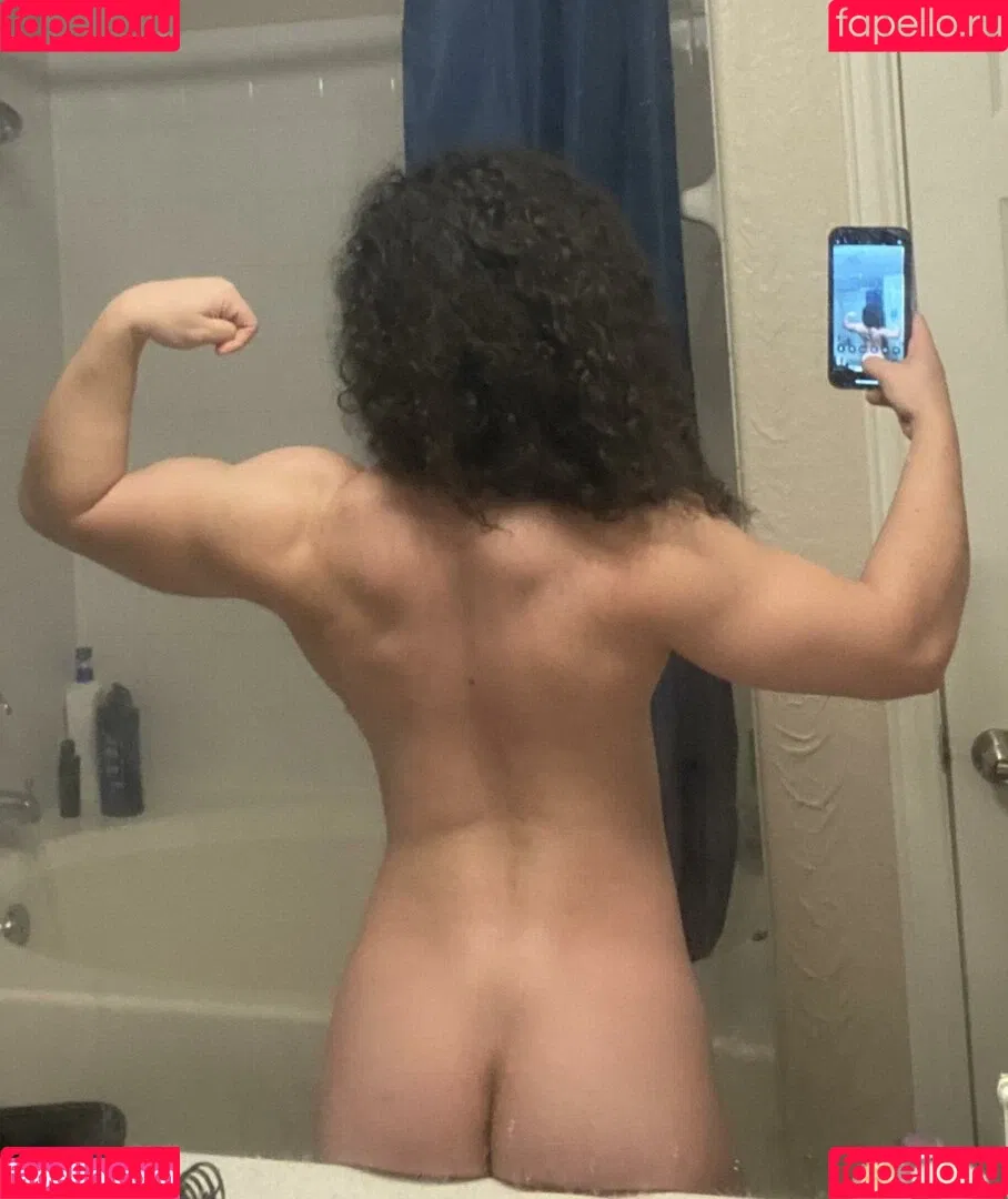 Curly Exotic Onlyfans Photo Gallery 