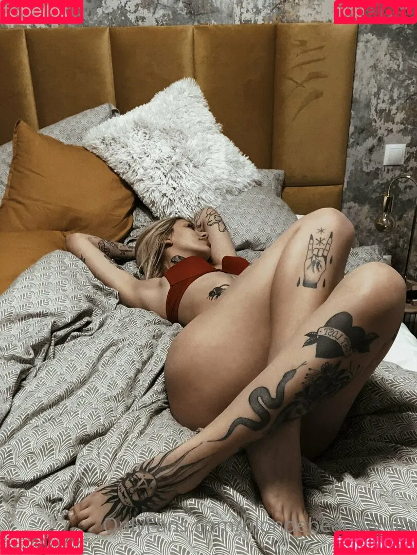 blondebeautyyulia Onlyfans Photo Gallery 