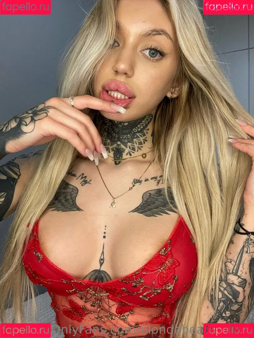 blondebeautyyulia Onlyfans Photo Gallery 
