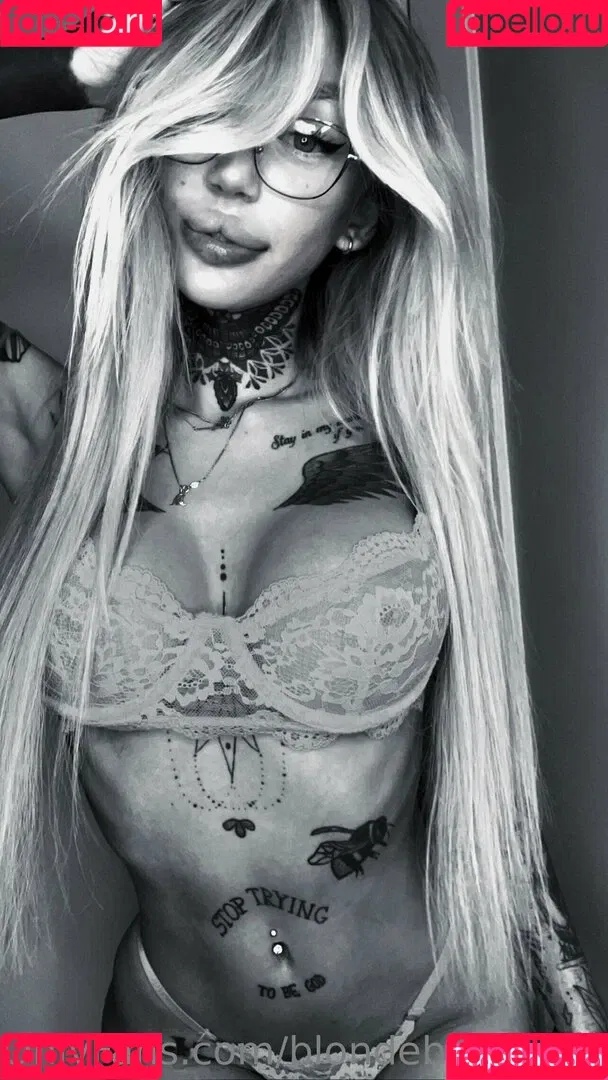 blondebeautyyulia Onlyfans Photo Gallery 