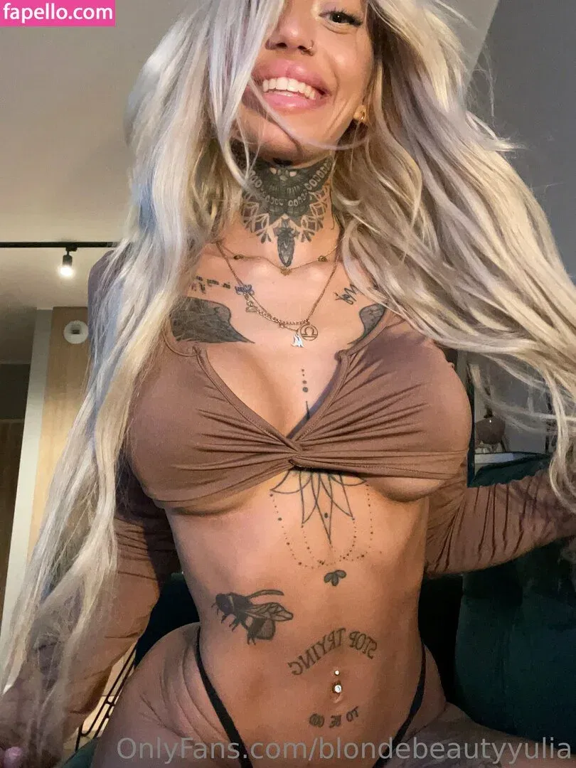 blondebeautyyulia Onlyfans Photo Gallery 