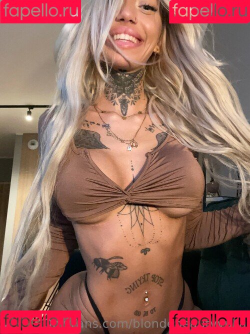 blondebeautyyulia Onlyfans Photo Gallery 