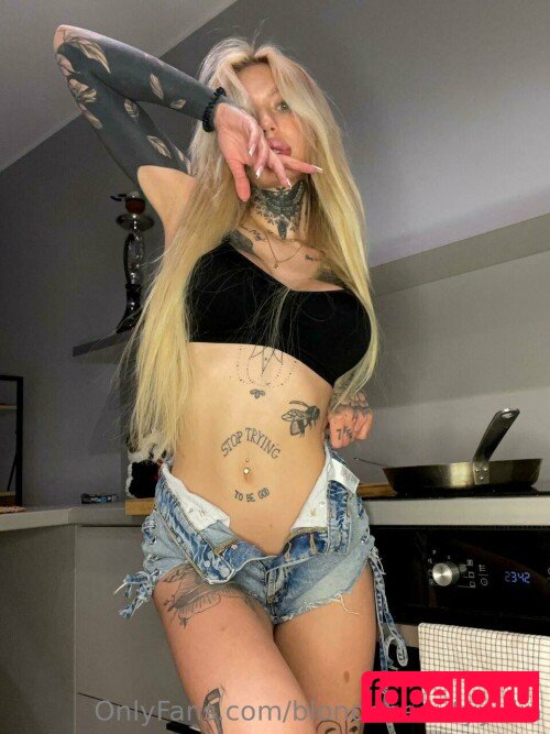 blondebeautyyulia Nude Onlyfans Photo 18
