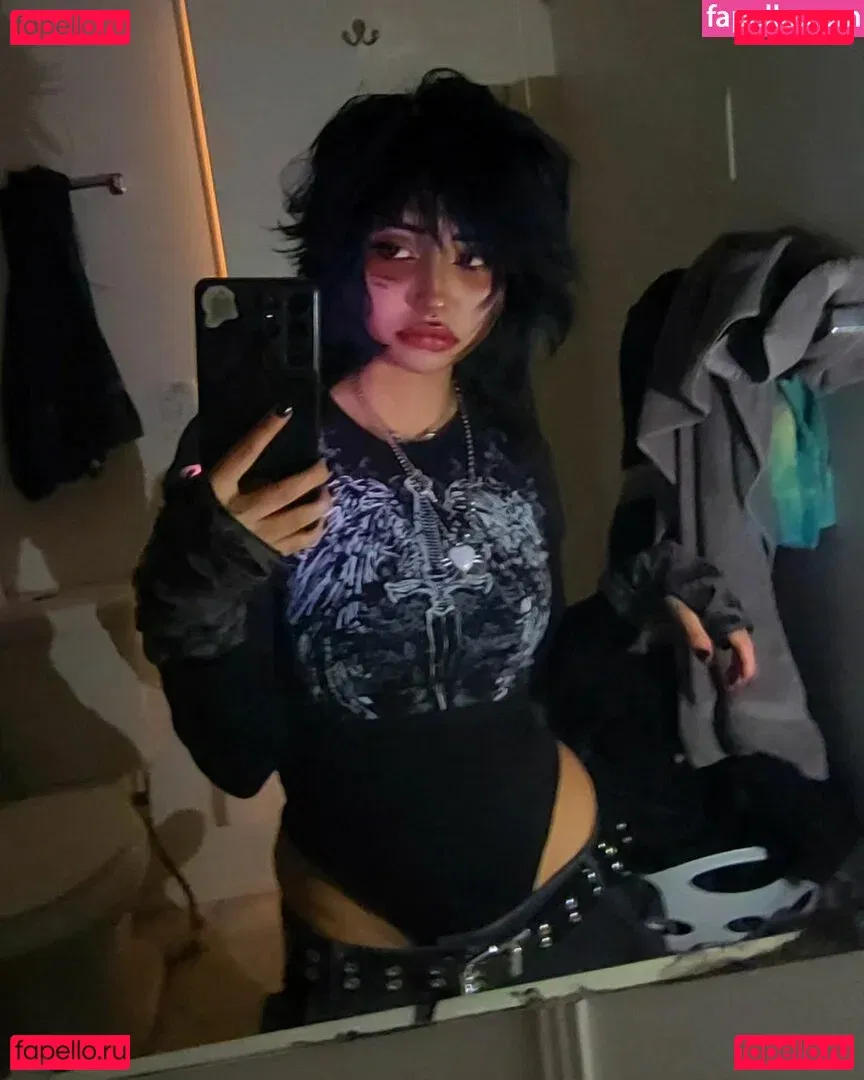 kinsathic Onlyfans Photo Gallery 