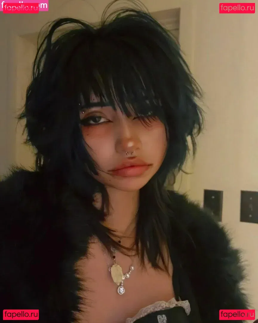 kinsathic Onlyfans Photo Gallery 