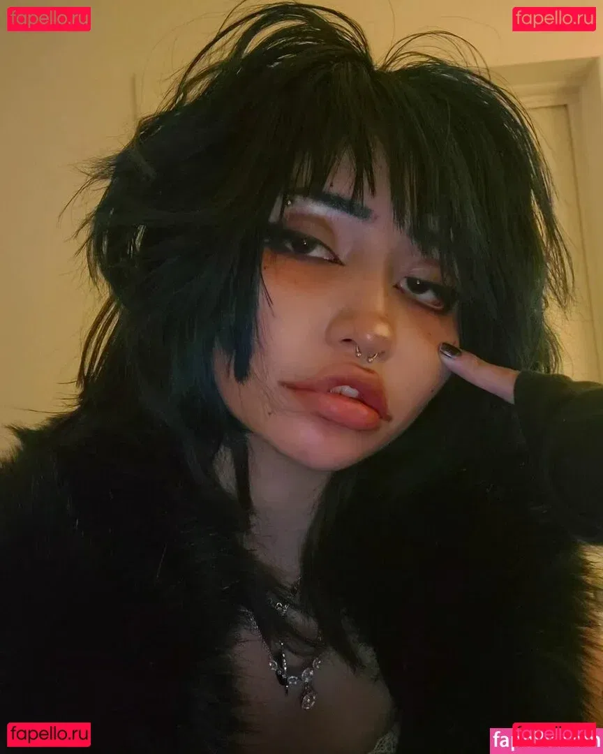 kinsathic Onlyfans Photo Gallery 