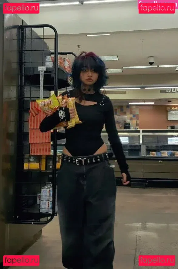 kinsathic Onlyfans Photo Gallery 